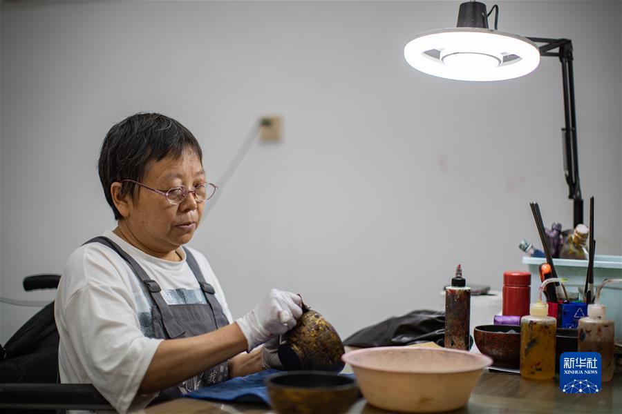 官网打牌软件